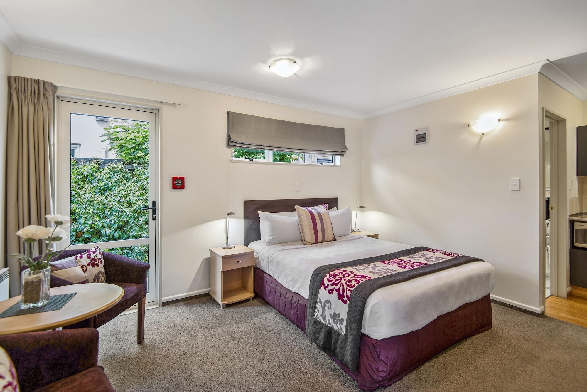 כרייסטצ'רץ' Colombo In The City מראה חיצוני תמונה A typical hotel room