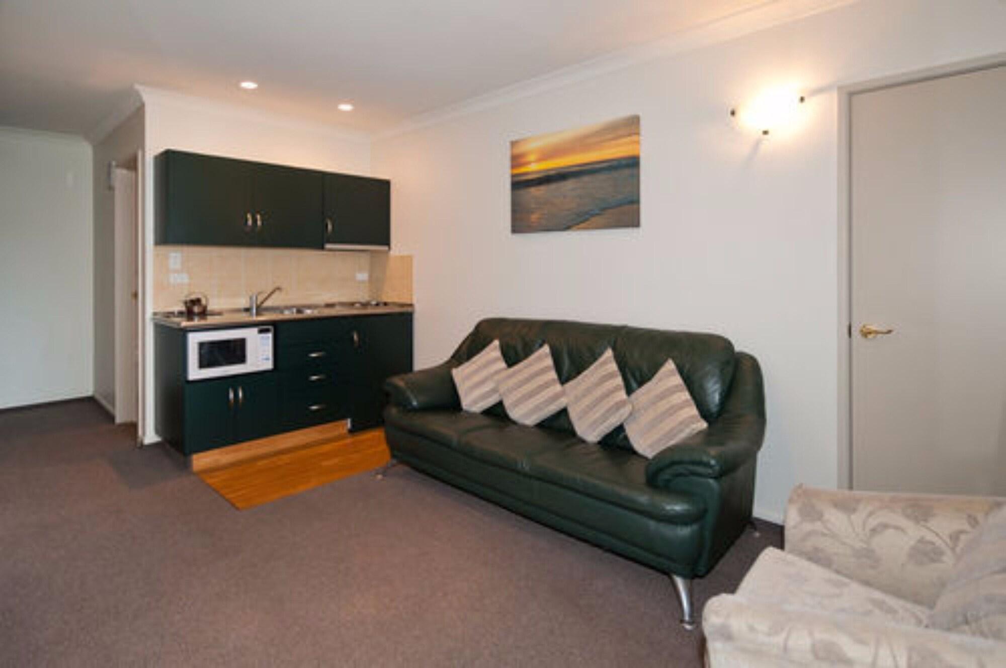 כרייסטצ'רץ' Colombo In The City מראה חיצוני תמונה A typical studio apartment