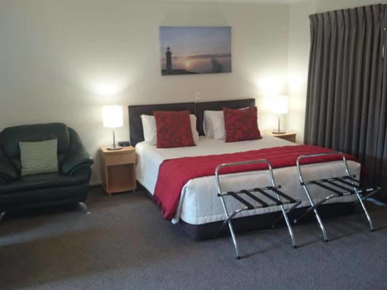 כרייסטצ'רץ' Colombo In The City מראה חיצוני תמונה A typical motel room